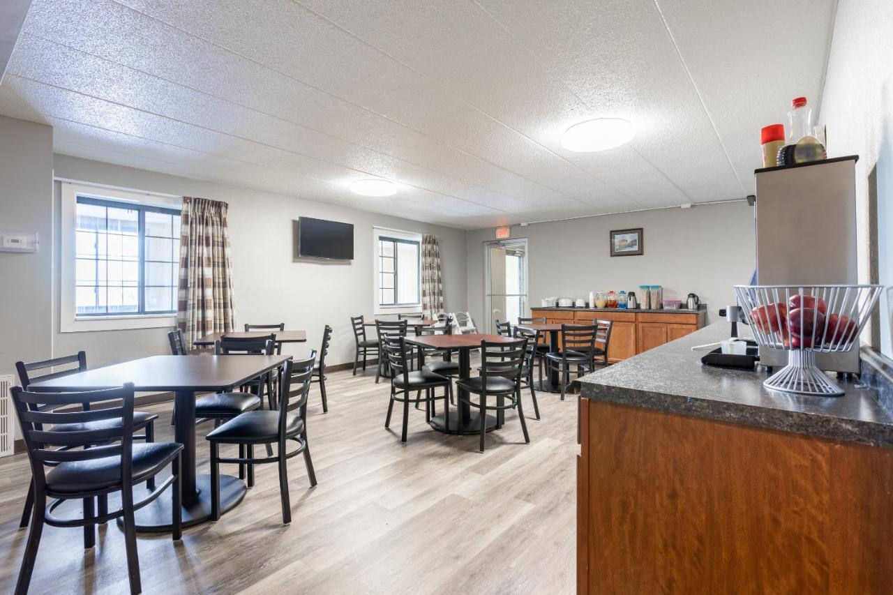 Fairbridge Inn Express Monroe City Esterno foto